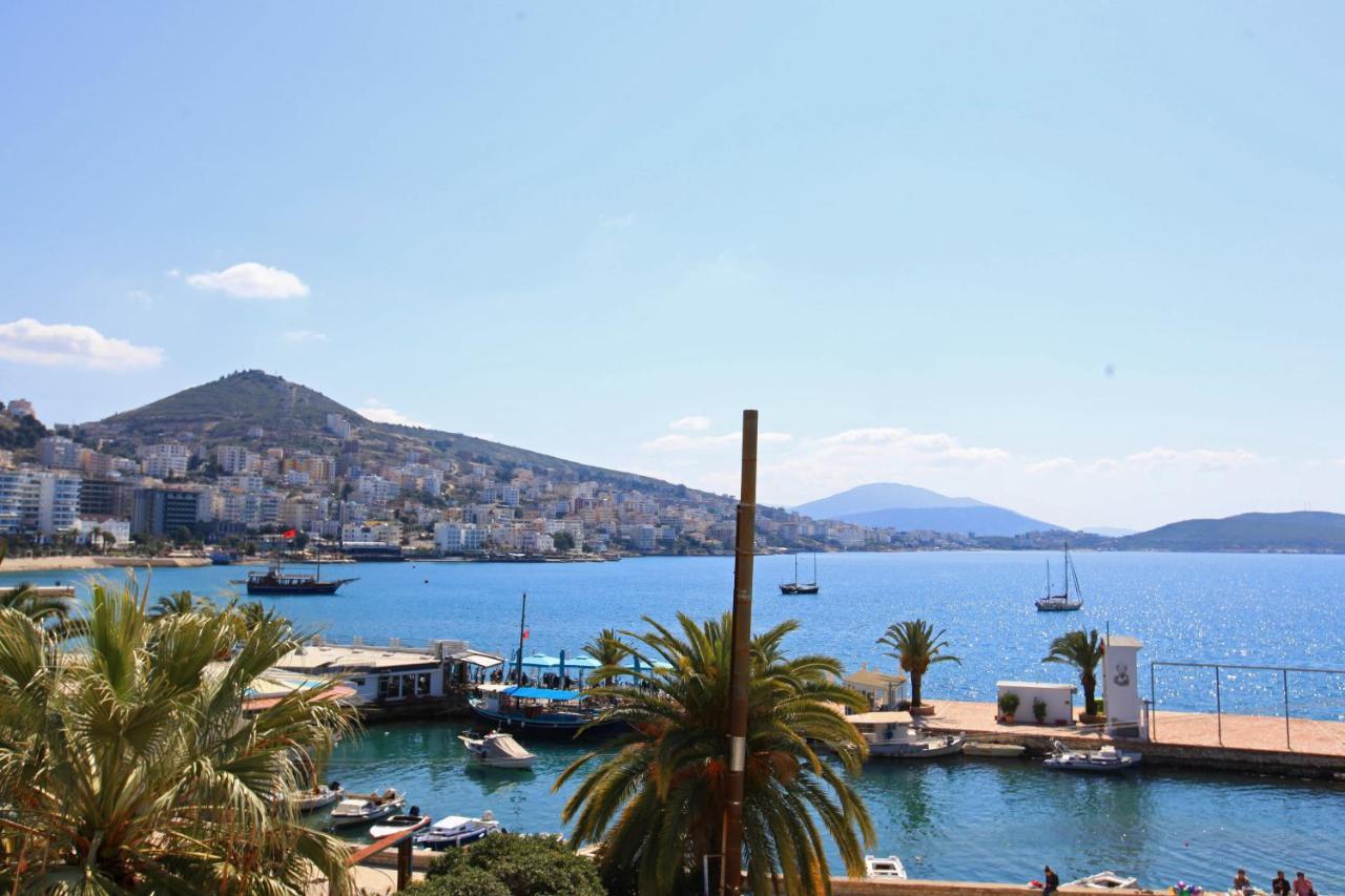 Hotel Real Sarandë Esterno foto