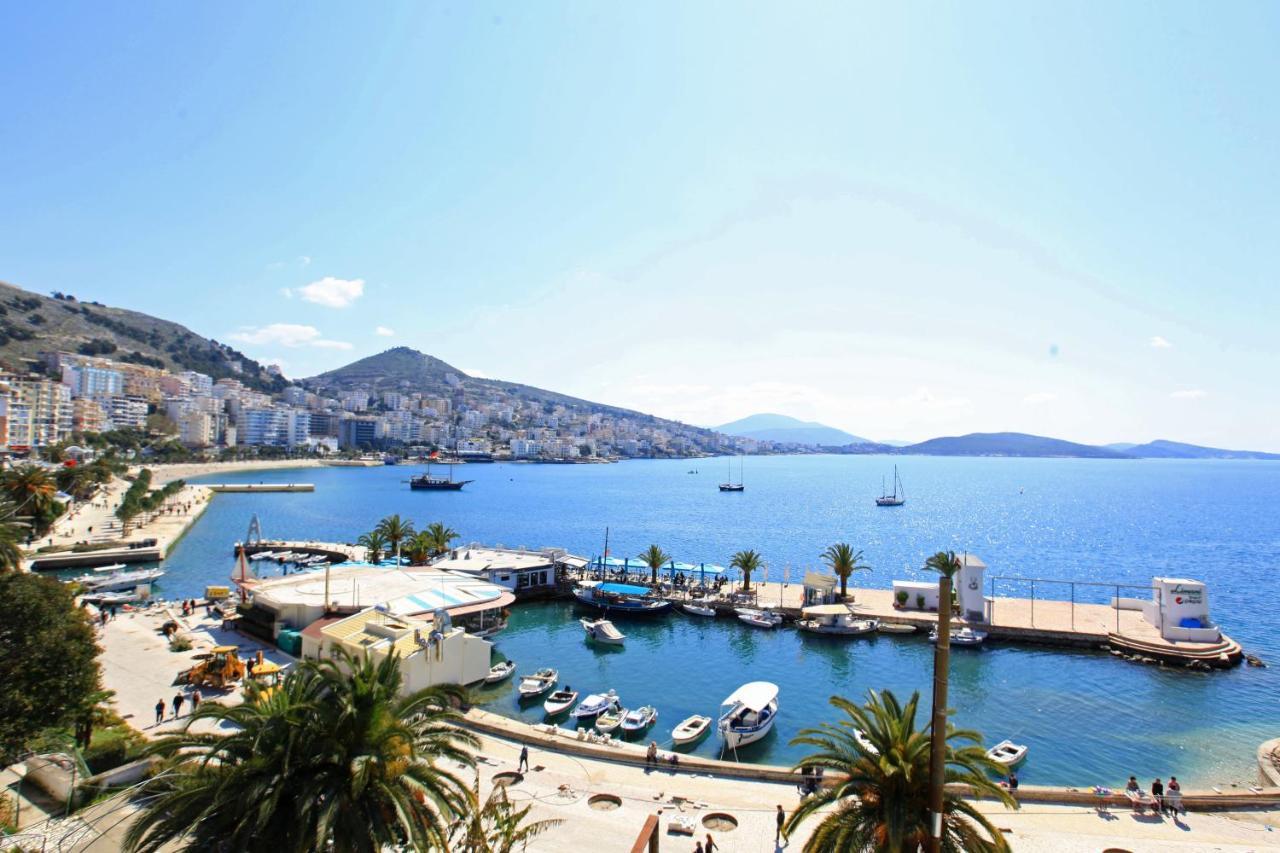 Hotel Real Sarandë Esterno foto