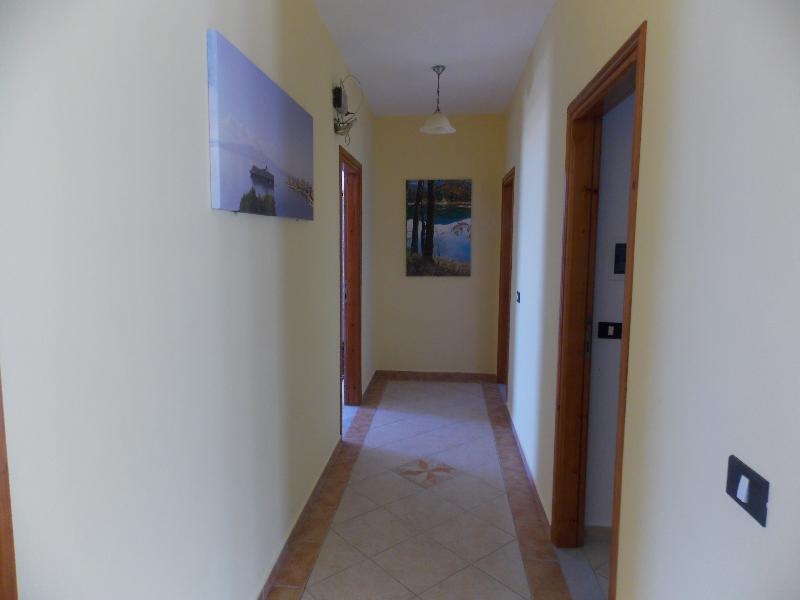 Hotel Real Sarandë Esterno foto